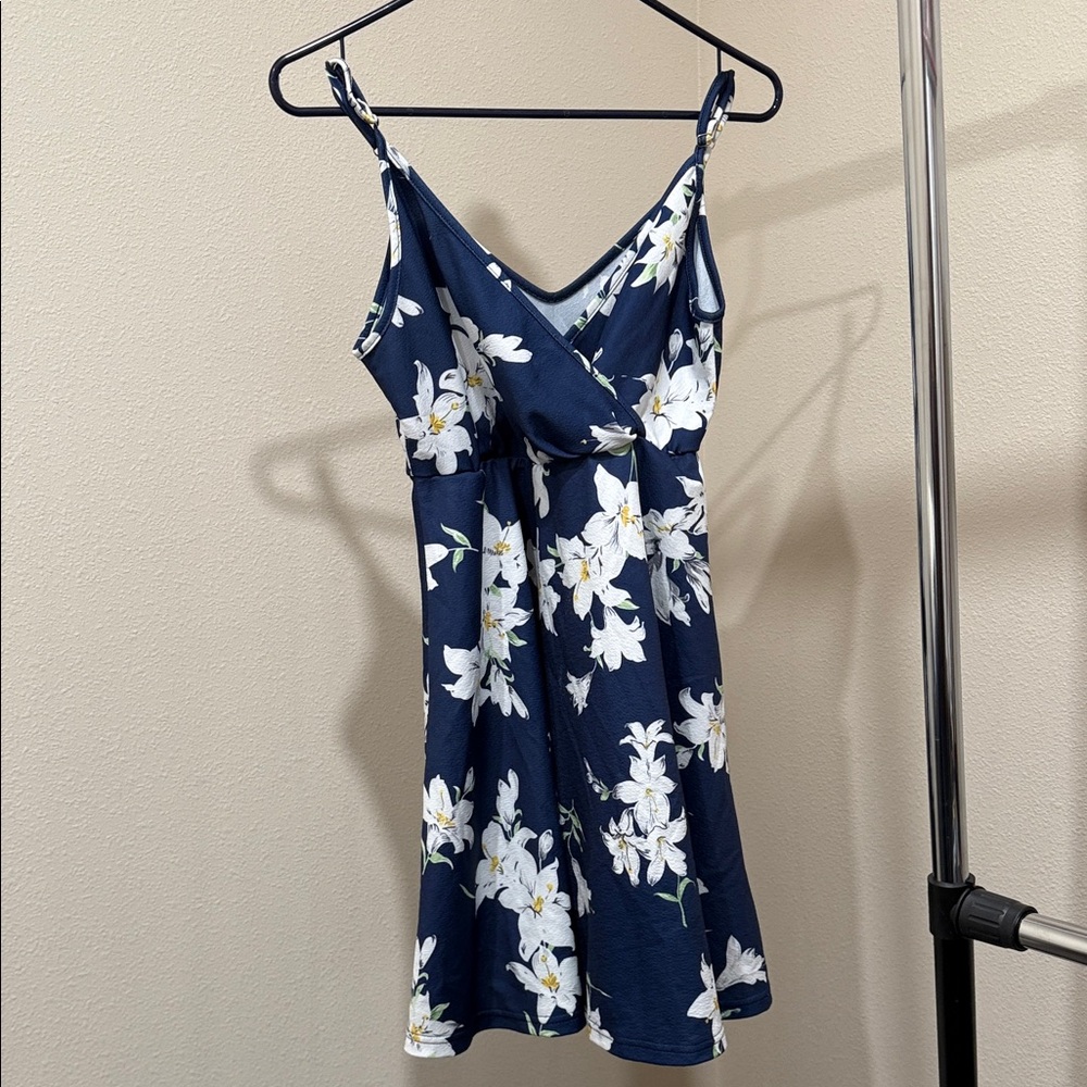 SHEIN Navy Floral Mini Dress